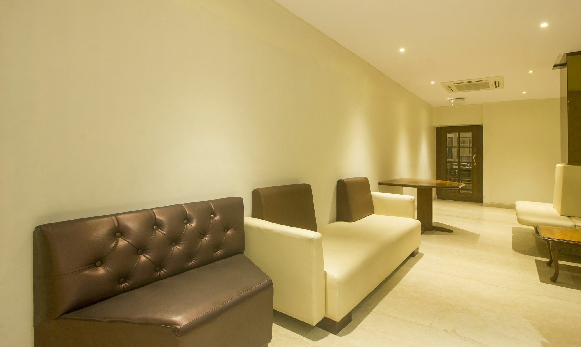 Treebo Trend Rosewood Hotel Mumbai Exterior photo